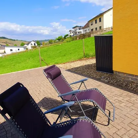 Moselnest -brauneberg - Freistehend - Klimatisiert Brauneberg