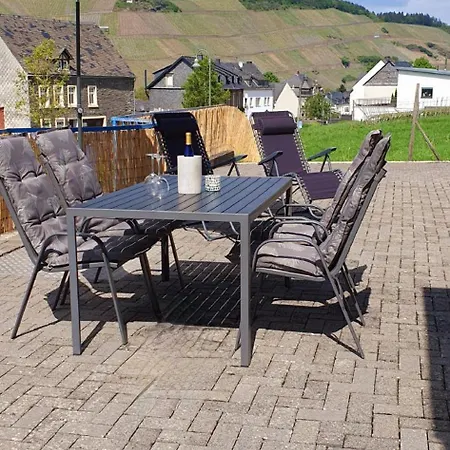 Moselnest -brauneberg - Freistehend - Klimatisiert * Brauneberg