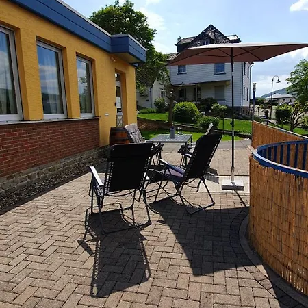 Moselnest -brauneberg - Freistehend - Klimatisiert Tatil Evi *